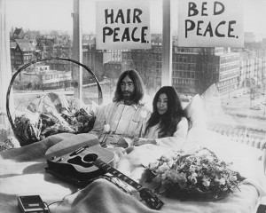 Yoko Ono John Lennon Hotel Hilton Amsterdam 1969